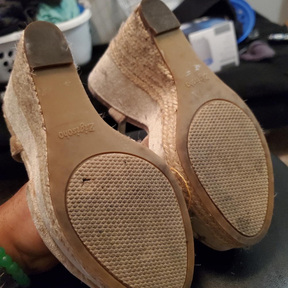 Wedges - Picture 3 of 3